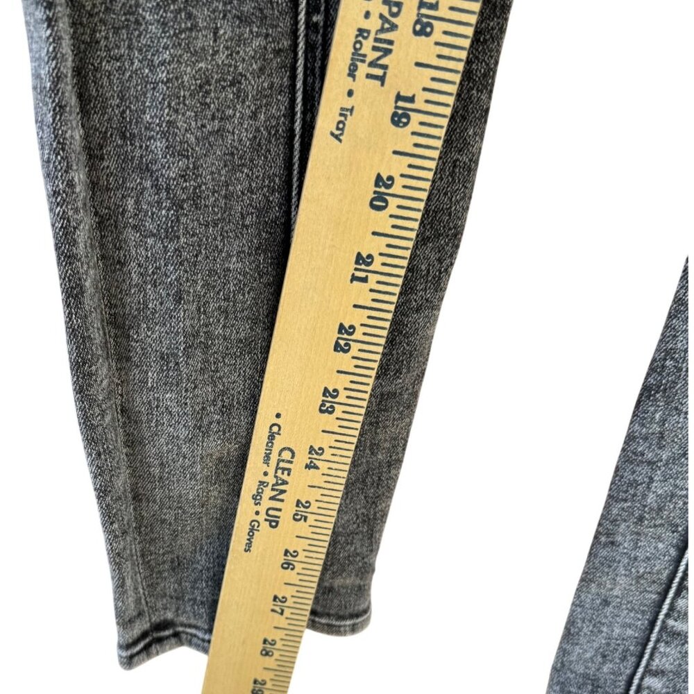 MOTHER Gray Washed Skinny Jeans - Picture 14 of 16